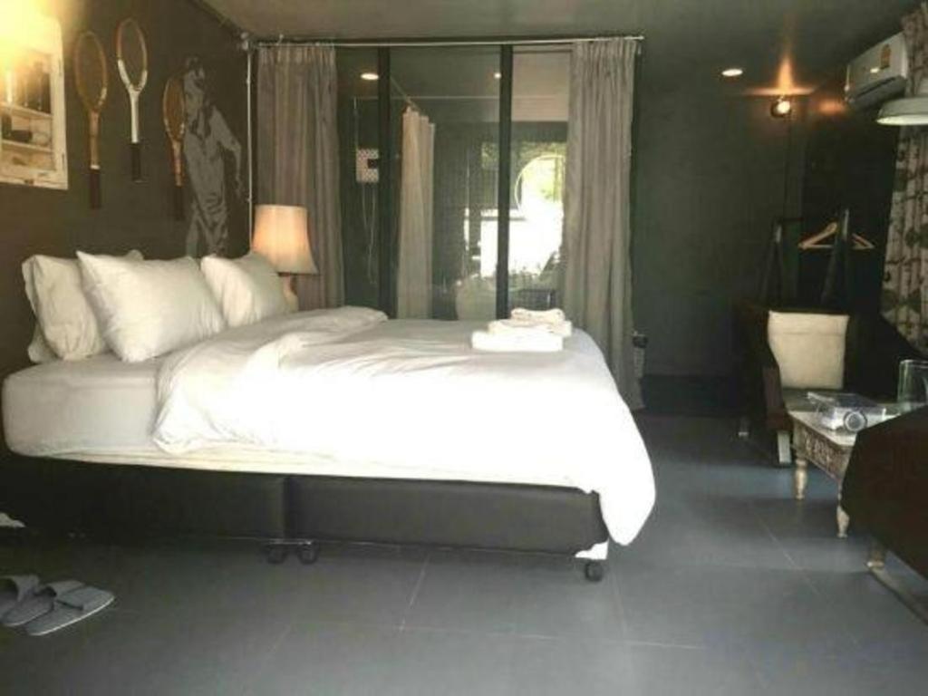 Pyur Otel Chiang Mai Esterno foto