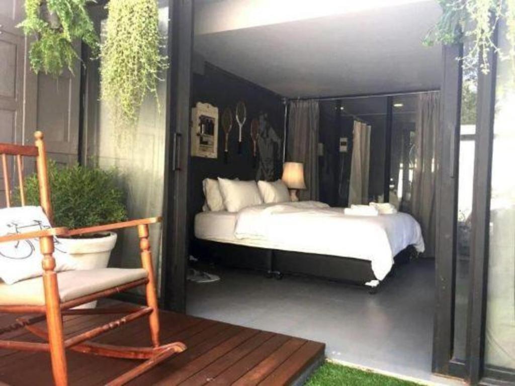 Pyur Otel Chiang Mai Esterno foto
