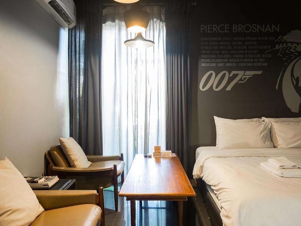 Pyur Otel Chiang Mai Esterno foto
