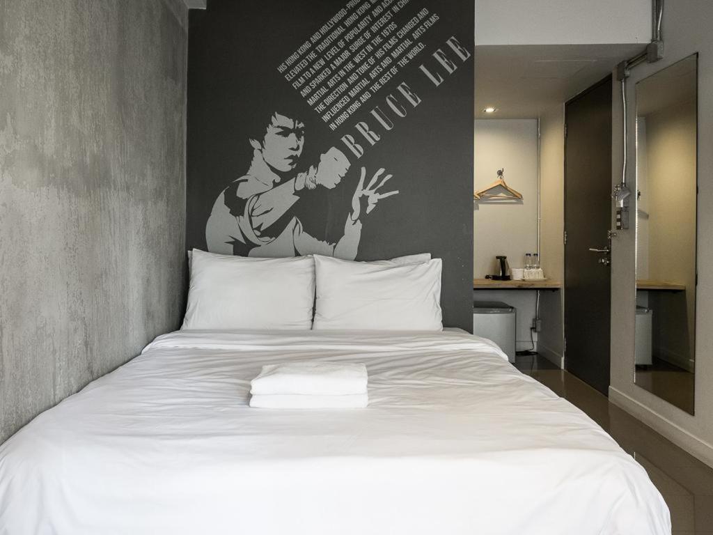Pyur Otel Chiang Mai Esterno foto